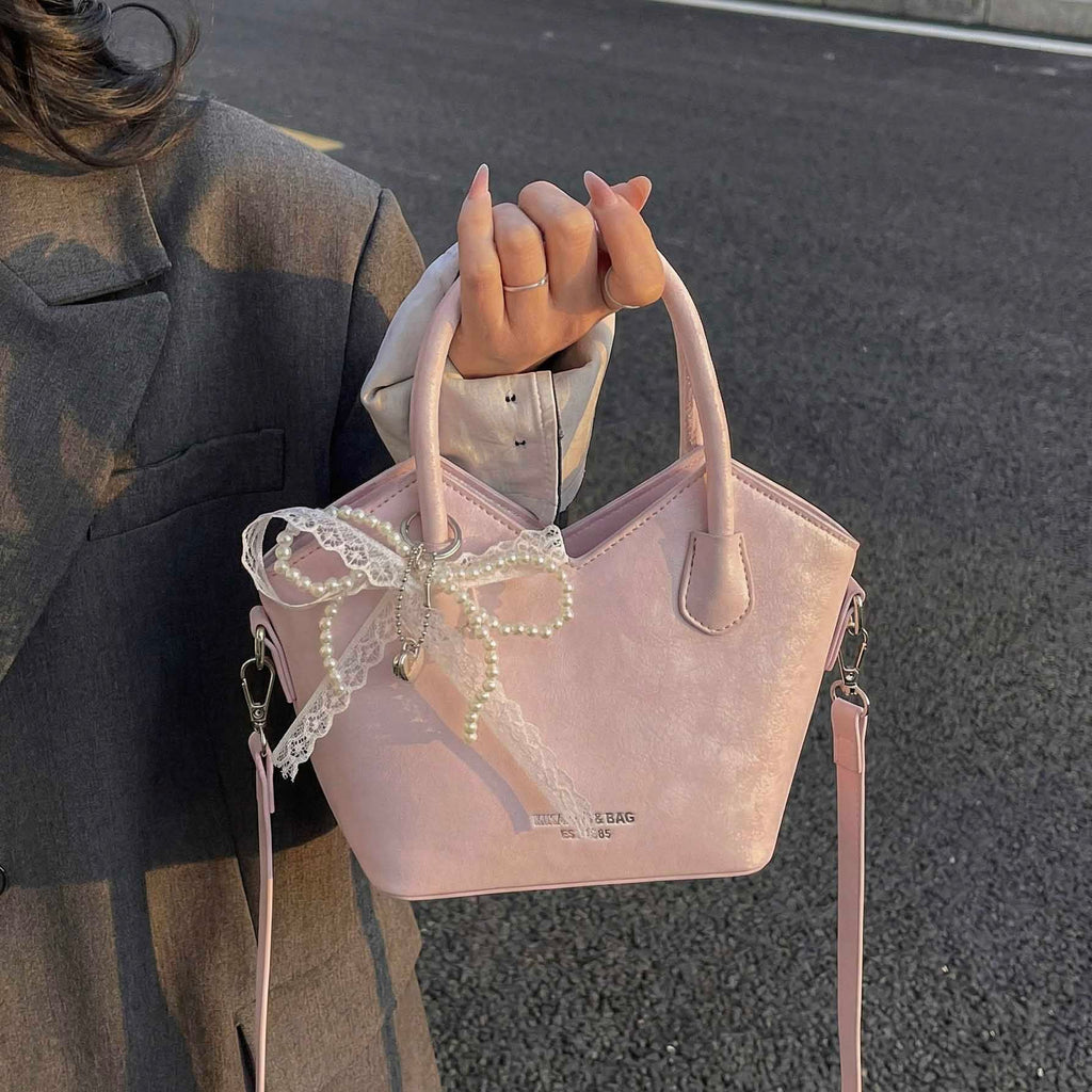 New Korean Edition Fashionable High Texture Versatile Handbag