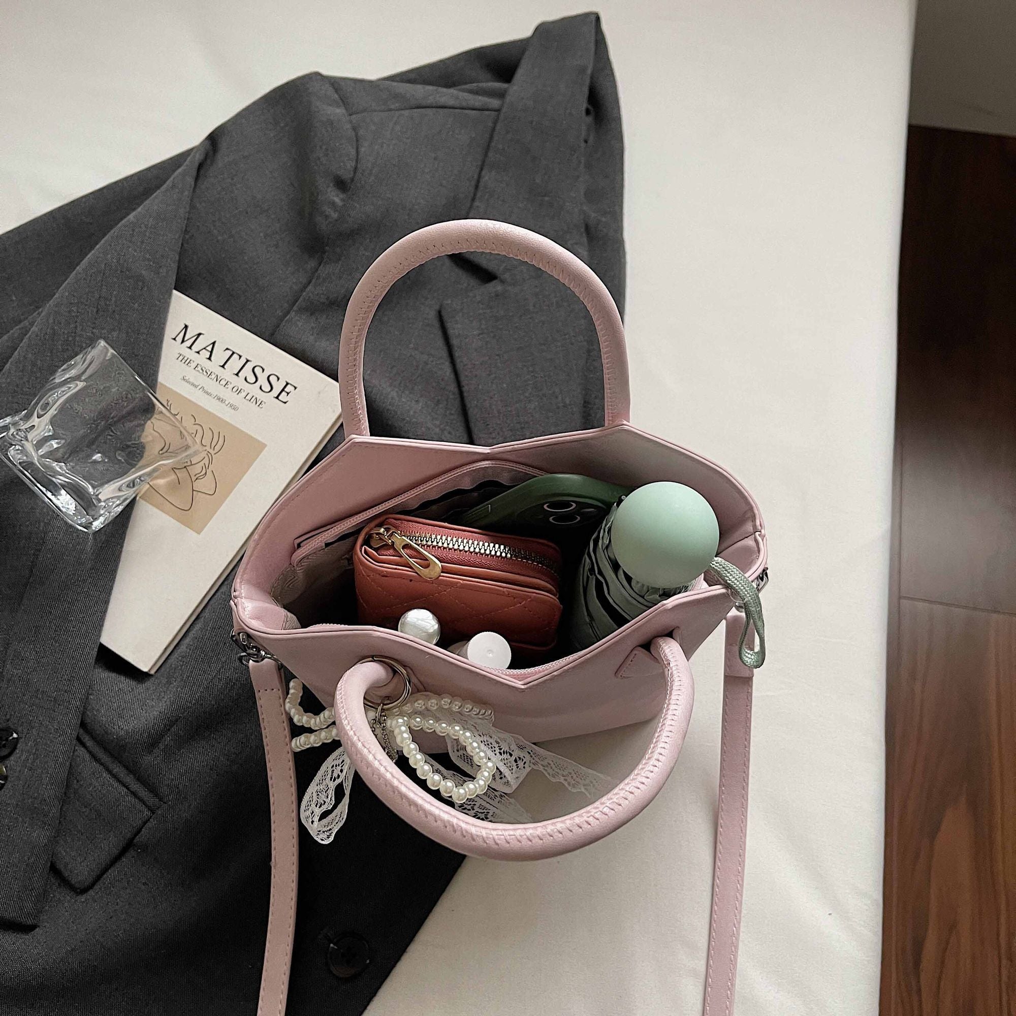 New Korean Edition Fashionable High Texture Versatile Handbag